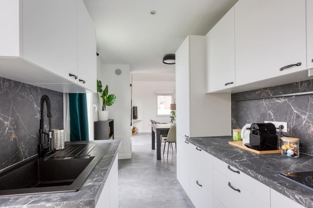 Premium Flat 6 People With Billard And Terrace Stade De France Σαιν-Ντενί Εξωτερικό φωτογραφία