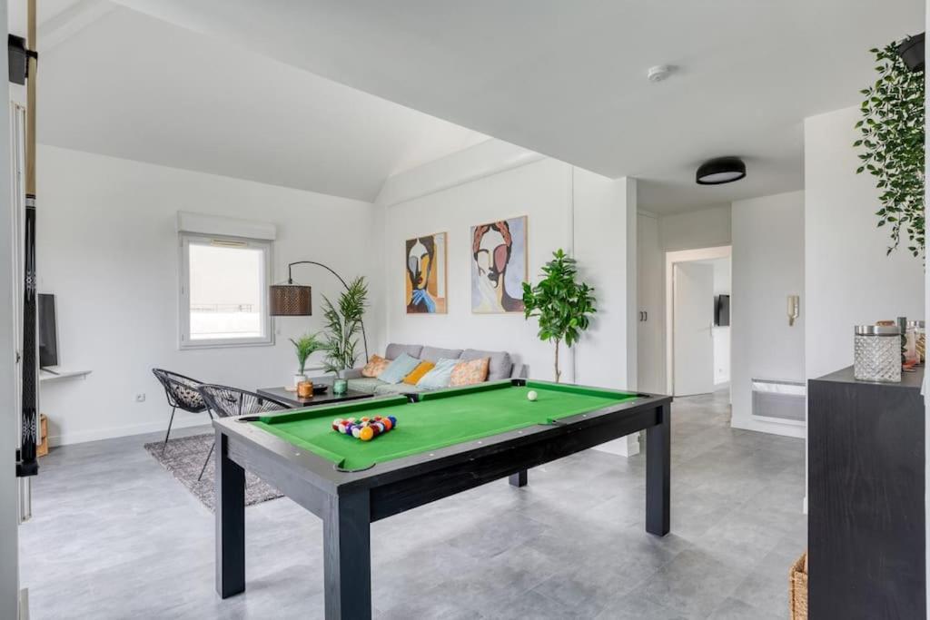 Premium Flat 6 People With Billard And Terrace Stade De France Σαιν-Ντενί Εξωτερικό φωτογραφία
